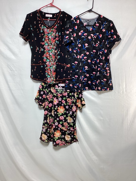 Elle Tops - Lot of 3 scrub tops Elle and White Cross . Size small.